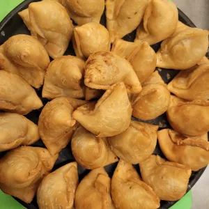 Meat Samosa (2 Pcs)